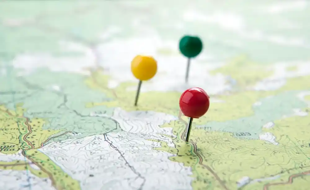 2 & 3 Centre: Stay in 2 or 3 places, with time to explore.
